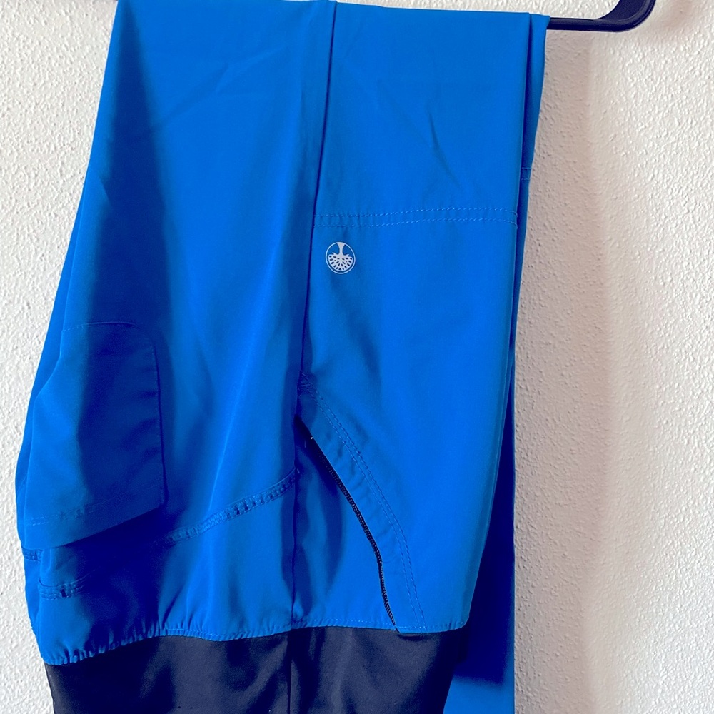 Healing hands scrub pants- Size S-Pettit  Royal Blue